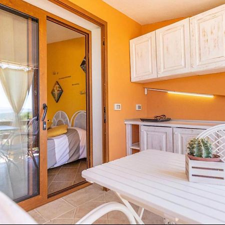 Casa Sharon Appartamento Vista Mare Ad Olbia Luaran gambar